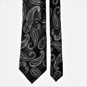 Bruno Piatelli, Black and White Paisley Handmade Silk Tie